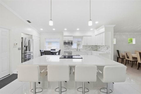 Villa ou maison à vendre à Bradenton, Floride: 3 chambres, 165.37 m2 № 2404728 - photo 19