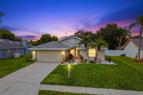 Villa ou maison à vendre à Bradenton, Floride: 3 chambres, 165.37 m2 № 2404728 - photo 4