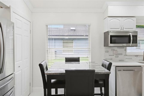 Villa ou maison à vendre à Bradenton, Floride: 3 chambres, 165.37 m2 № 2404728 - photo 24