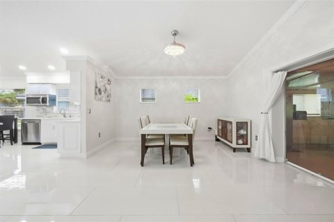 Villa ou maison à vendre à Bradenton, Floride: 3 chambres, 165.37 m2 № 2404728 - photo 30
