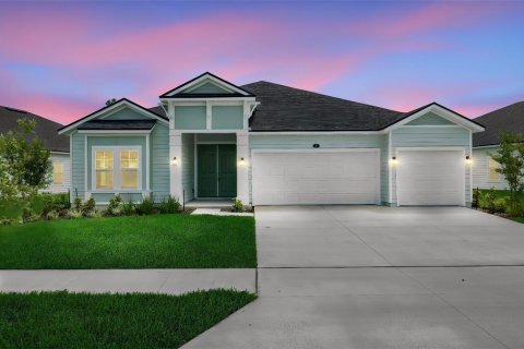 House in Palm Coast, Florida 4 bedrooms, 231.61 sq.m. № 2114810 - photo 2