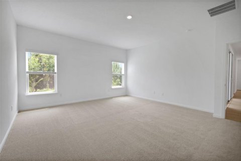 House in Palm Coast, Florida 4 bedrooms, 231.61 sq.m. № 2114810 - photo 24