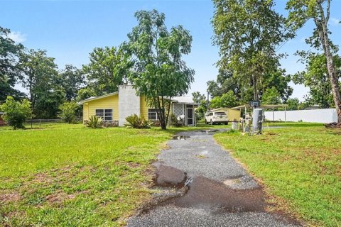 House in Summerfield, Florida 3 bedrooms, 168.25 sq.m. № 2198367
