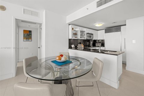 Copropriété à louer à Miami Beach, Floride: 1 chambre, 88.26 m2 № 2032936 - photo 9