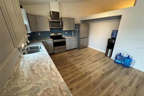 Casa en alquiler en Venice, Florida, 3 dormitorios, 135.36 m2 № 1831408 - foto 6