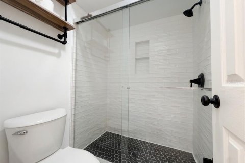 Copropriété à louer à Orlando, Floride: 2 chambres, 84.91 m2 № 2399241 - photo 10