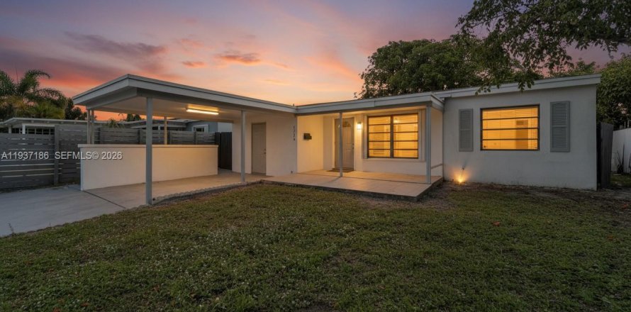 Casa en Oakland Park, Florida 3 dormitorios, 116.13 m2 № 1995211