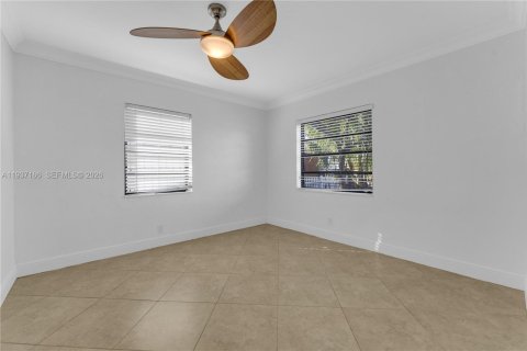 Casa en alquiler en Oakland Park, Florida, 3 dormitorios, 116.13 m2 № 1995211 - foto 13