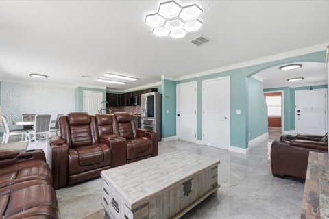 Купить виллу или дом в Лейкленд, Флорида 7 комнат, 175.21м2, № 2167388 - фото 10