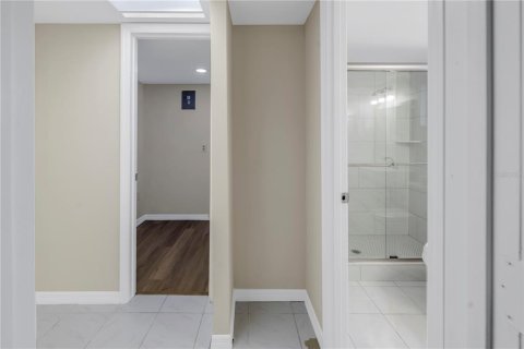 Copropriété à louer à Bradenton, Floride: 2 chambres, 106.28 m2 № 1886297 - photo 25