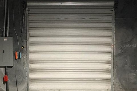 Propiedad comercial en alquiler en Orlando, Florida, 212.37 m2 № 1392830 - foto 8