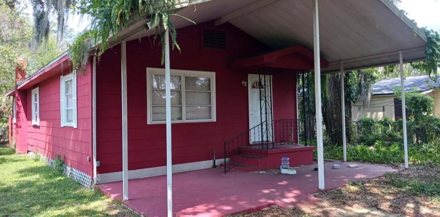 House in Jacksonville, Florida 2 bedrooms, 128.76 sq.m. № 772087