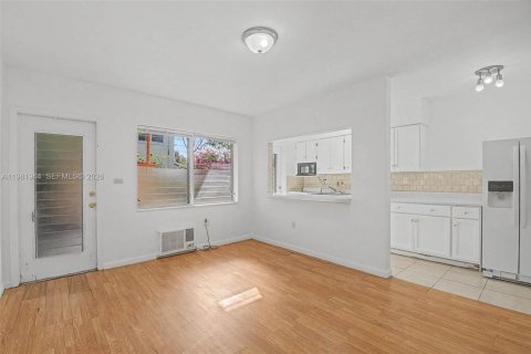 Appartement à Miami, Floride 1 chambre, 42.92 m2 № 2043242