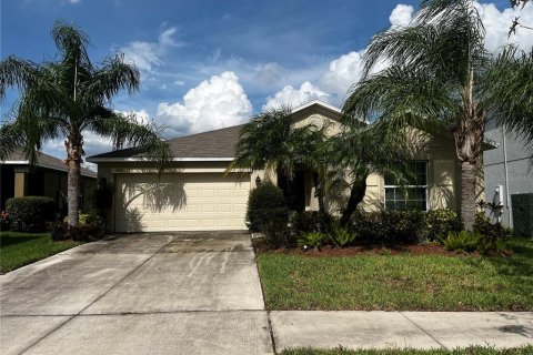 Villa ou maison à Wimauma, Floride 4 chambres, 179.77 m2 № 2413620