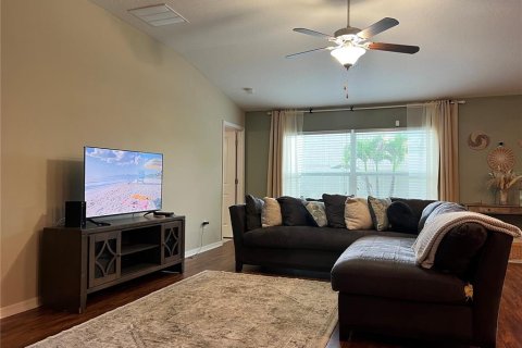 Villa ou maison à vendre à Wimauma, Floride: 4 chambres, 179.77 m2 № 2413620 - photo 12