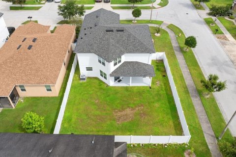 House in Gibsonton, Florida 3 bedrooms, 258.27 sq.m. № 1914709 - photo 20