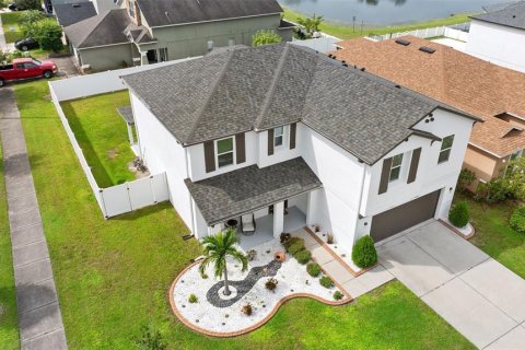 House in Gibsonton, Florida 3 bedrooms, 258.27 sq.m. № 1914709 - photo 19