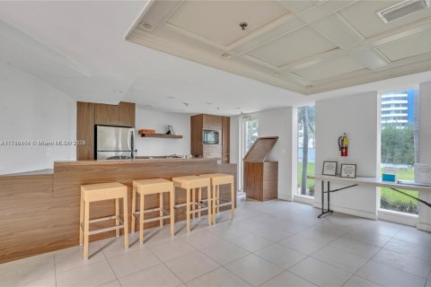 Copropriété à vendre à Miami Beach, Floride: 2 chambres, 154.22 m2 № 1936708 - photo 29