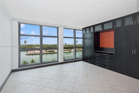 Copropriété à vendre à Miami Beach, Floride: 2 chambres, 154.22 m2 № 1936708 - photo 14
