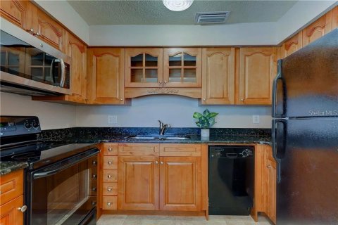 Купить кондоминиум в Сент-Питерсберг, Флорида 4 комнаты, 66.89м2, № 1902689 - фото 6