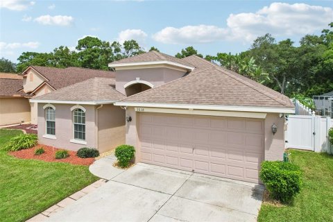 House in Holiday, Florida 3 bedrooms, 132.66 sq.m. № 2322949 - photo 28