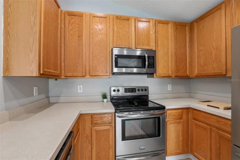 House in Holiday, Florida 3 bedrooms, 132.66 sq.m. № 2322949 - photo 11