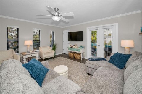 Condo in Dunedin, Florida, 2 bedrooms  № 1508935 - photo 19