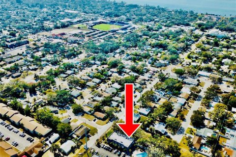 Condo in Dunedin, Florida, 2 bedrooms  № 1508935 - photo 4
