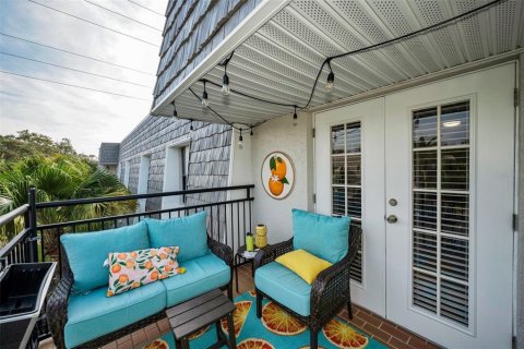 Condo in Dunedin, Florida, 2 bedrooms  № 1508935 - photo 15