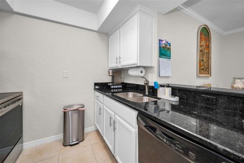 Condo in Dunedin, Florida, 2 bedrooms  № 1508935 - photo 29