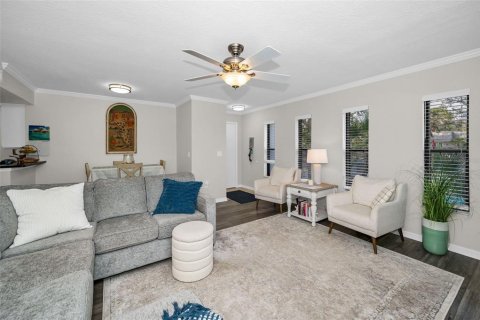 Condo in Dunedin, Florida, 2 bedrooms  № 1508935 - photo 20