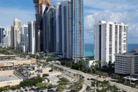 Copropriété à vendre à Sunny Isles Beach, Floride: 3 chambres, 135.73 m2 № 2194134 - photo 9