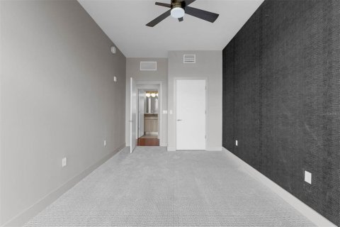 Condo in Orlando, Florida, 2 bedrooms  № 1878243 - photo 28