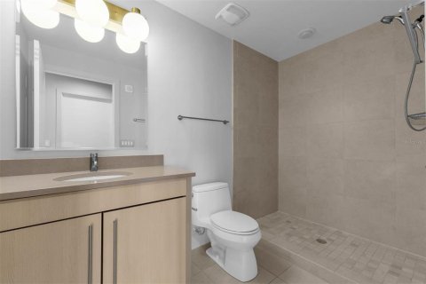 Condo in Orlando, Florida, 2 bedrooms  № 1878243 - photo 30