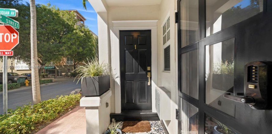 Condo in Miami Beach, Florida, 1 bedroom  № 1953113