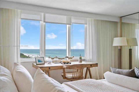 Condominio en venta en Miami Beach, Florida, 3 dormitorios, 210.05 m2 № 1937951 - foto 28
