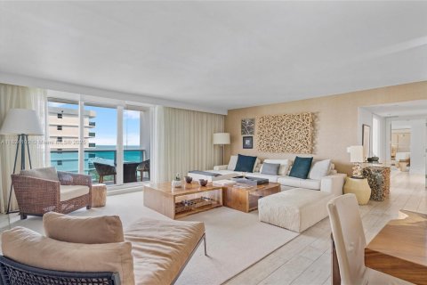 Condominio en venta en Miami Beach, Florida, 3 dormitorios, 210.05 m2 № 1937951 - foto 1