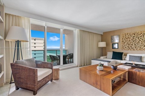Condominio en venta en Miami Beach, Florida, 3 dormitorios, 210.05 m2 № 1937951 - foto 4