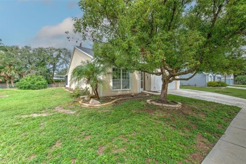 Villa ou maison à vendre à Apollo Beach, Floride: 3 chambres, 139.35 m2 № 2406647 - photo 29
