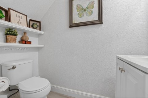 Adosado en alquiler en Tamarac, Florida, 2 dormitorios, 103.12 m2 № 2011131 - foto 9