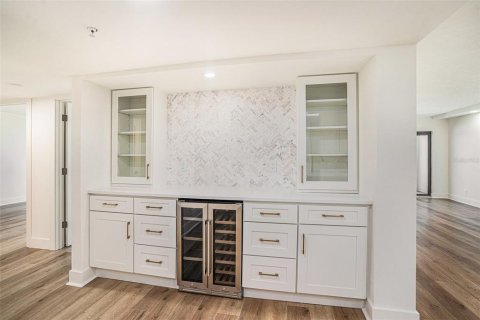 Condo in Clearwater, Florida, 2 bedrooms № 2100350 - photo 5