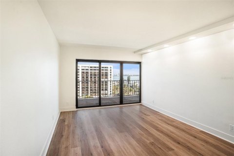 Condo in Clearwater, Florida, 2 bedrooms № 2100350 - photo 10