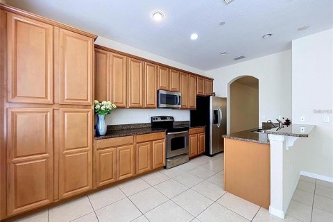 Adosado en alquiler en Tampa, Florida, 4 dormitorios, 244.15 m2 № 2287527 - foto 12