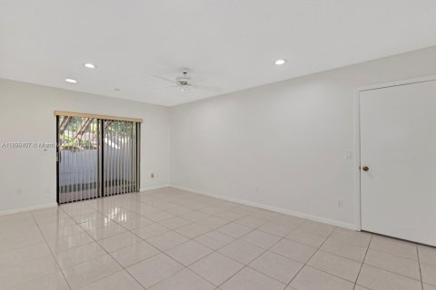 Villa ou maison à vendre à Boca Raton, Floride: 3 chambres, 204.01 m2 № 1951226 - photo 18