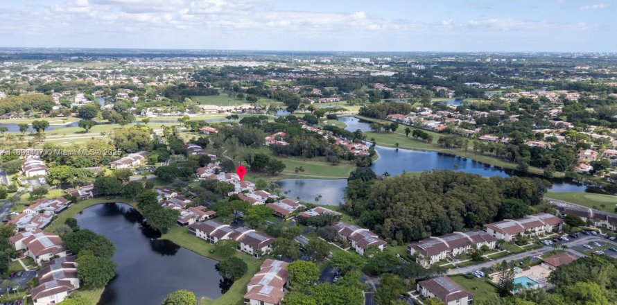 Villa ou maison à Boca Raton, Floride 3 chambres, 204.01 m2 № 1951226
