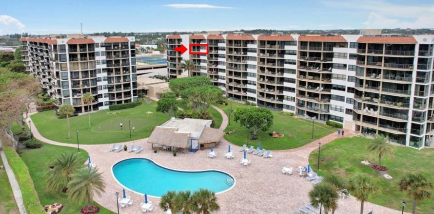 Condominio en Boca Raton, Florida, 1 dormitorio  № 1033775