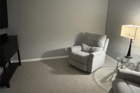 Adosado en venta en Clermont, Florida, 3 dormitorios, 264.21 m2 № 2108217 - foto 6