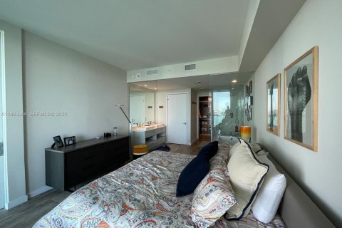 Copropriété à vendre à Miami, Floride: 2 chambres, 106.93 m2 № 1977337 - photo 11