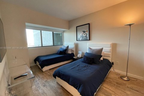 Copropriété à vendre à Miami, Floride: 2 chambres, 106.93 m2 № 1977337 - photo 16