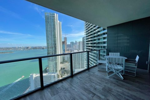 Copropriété à vendre à Miami, Floride: 2 chambres, 106.93 m2 № 1977337 - photo 1